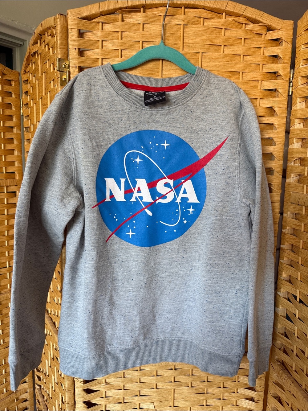 Buzz Aldrin TM NASA youth crewneck sweatshirt sz 17 medium